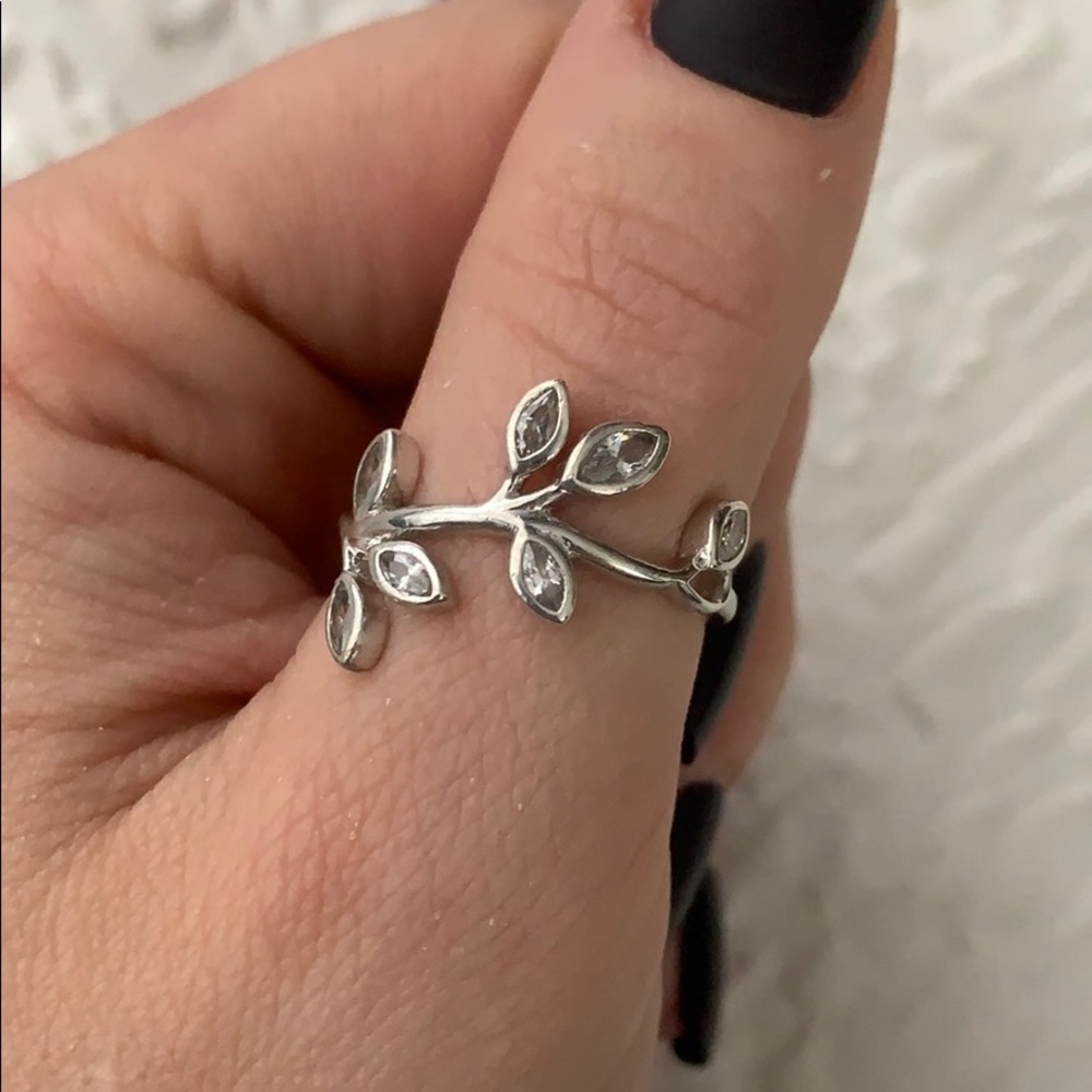 Sterling silver leaf, vine ring